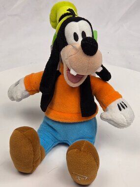 Disney Goofy Plush Stuffed Animal 9"